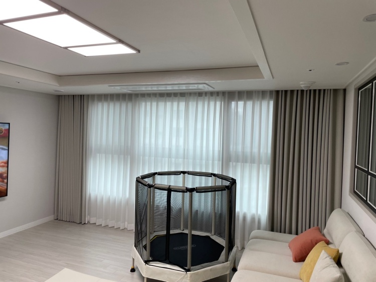 가르지오 블라인드 커튼