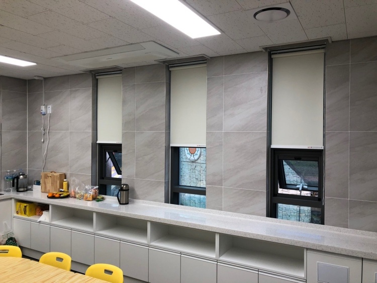 가르지오 블라인드 커튼